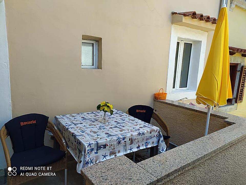 Apartament Cres Exteriér fotografie