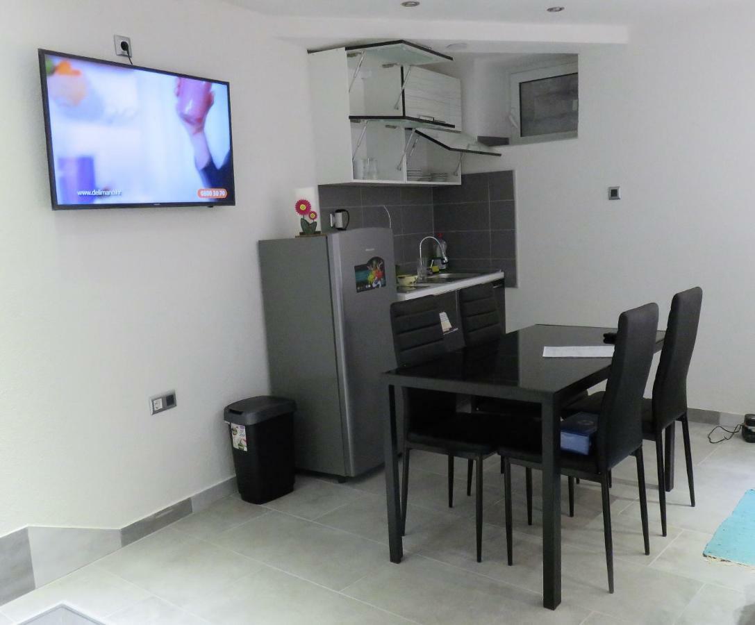 Apartament Cres Exteriér fotografie